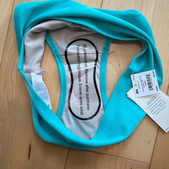 Tea Collection Rashguard and Bikini Bottoms Set - Picture 10 of 14